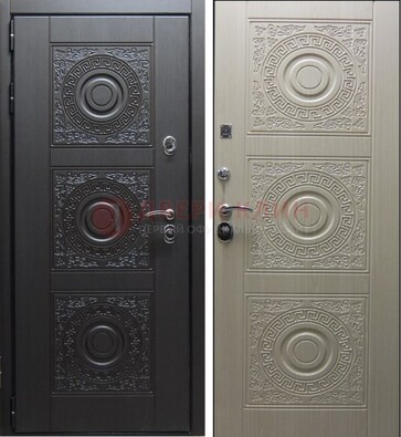 Темная стальная дверь с МДФ ДМ-161 для коттеджа в Бронницах