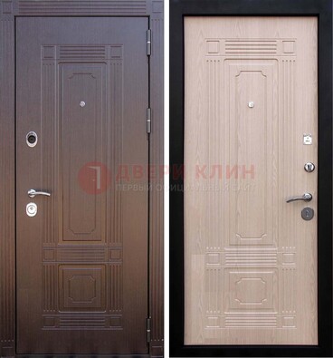 Коричневая входная дверь с МДФ ДМ-173 для кирпичного дома в Бронницах