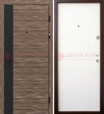 Коричневая входная дверь с черной вставкой МДФ ДМ-239 в Бронницах