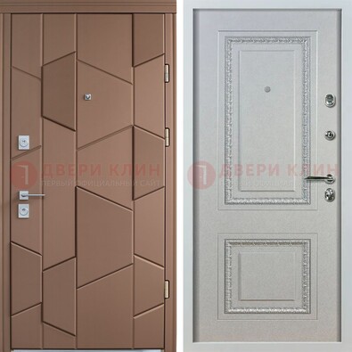 Квартирная стальная дверь с разными панелями МДФ ДМ-496 в Бронницах