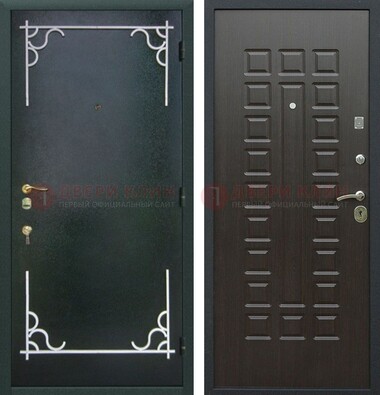 Темная входная дверь с порошковым покрытием и МДФ венге ДП-223 в Бронницах