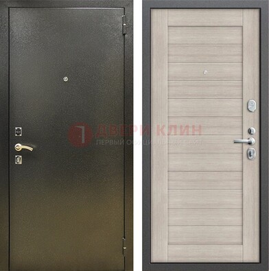 Стальная темно-серая дверь с порошковой отделкой и МДФ панелью ДП-278 в Бронницах