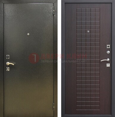 Темная железная дверь с порошковым напылением и терморазрывом МДФ Махагон ДП-286 в Бронницах