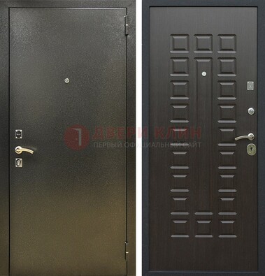 Темно-серая железная дверь с порошковым покрытием и МДФ Венге ДП-287 в Бронницах