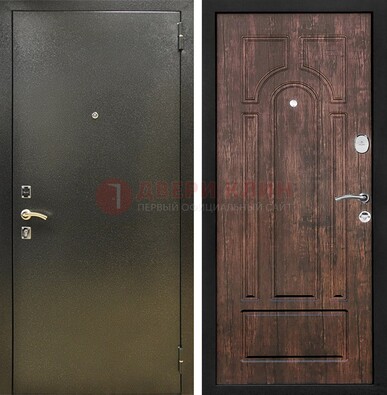 Темно-серая металлическая дверь с порошковым покрытием и МДФ коричневая ДП-292 в Бронницах