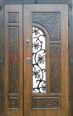 Морозостойкая металлическая парадная дверь ДПР-12 в Бронницах