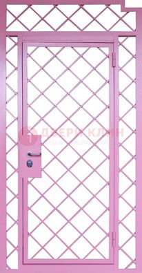 Розовая металлическая решетчатая дверь ДР-15 в Бронницах