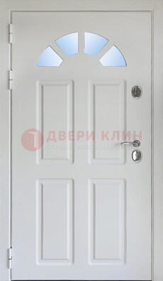 Белая стальная дверь МДФ со стеклом для дома ДС-37 в Бронницах