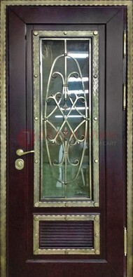 Темная уличная дверь порошок со стеклом и ковкой ДСК-167 в Бронницах