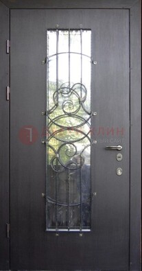 Остекленная стальная дверь с ковкой ДСК-26 в Бронницах
