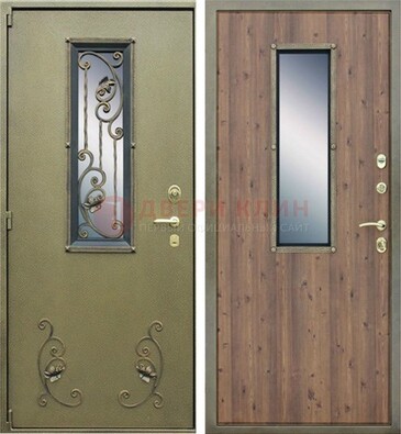 Офисная железная дверь со стеклом и ковкой ДСК-44 в Бронницах