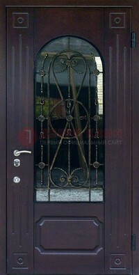 Стальная дверь со стеклом и ковкой ДСК-80 в загородный дом в Бронницах