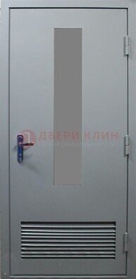 Серая металлическая техническая дверь с декоративной вставкой ДТ-14 в Бронницах