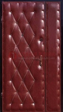 Бордовая тамбурная дверь ДТМ-25 в Бронницах