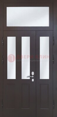 Черная тамбурная дверь со стеклянными вставками ДТМ-38 в Бронницах