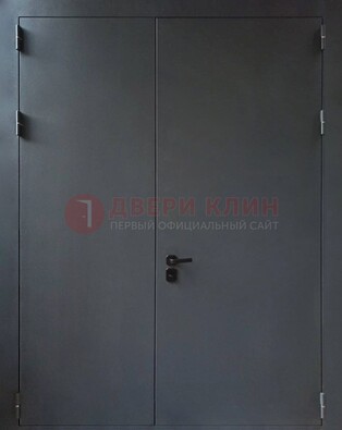Черная распашная тамбурная дверь Порошок ДТМ-46 в Бронницах