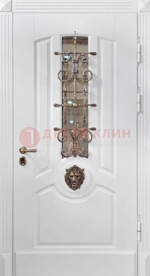 Белая металлическая дверь с виноритом и стеклом с ковкой ДВТ-165 в Бронницах