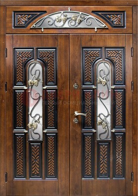 Входная двухстворчатая дверь с виноритом и ковкой ДВТ-183 в Бронницах