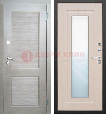 Светлая металлическая филенчатая дверь и МДФ Белый дуб с зеркалом ДЗ-104 в Бронницах