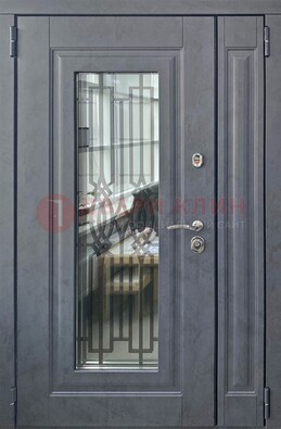 Серая стальная дверь Винорит со стеклом и ковкой ПЛ-29 в Бронницах